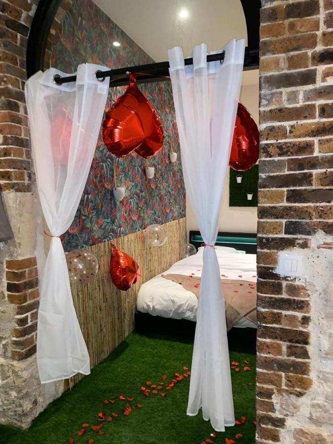 Jacuzzi Love Room Paris Exterior foto